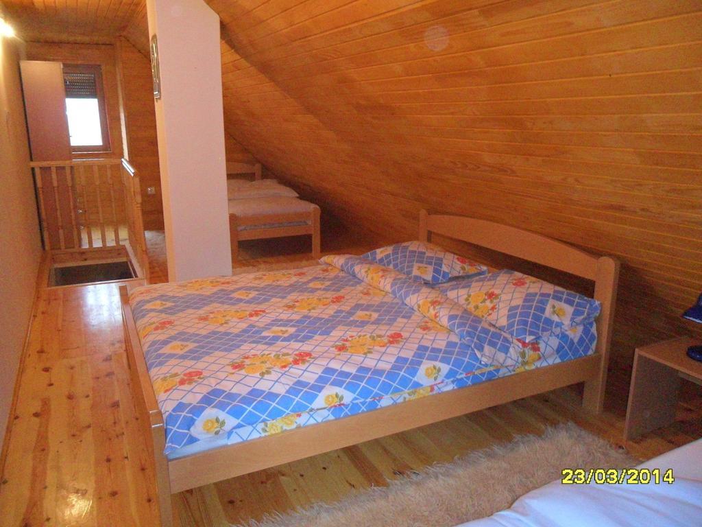 Apartments Sara Zabljak  Bilik gambar